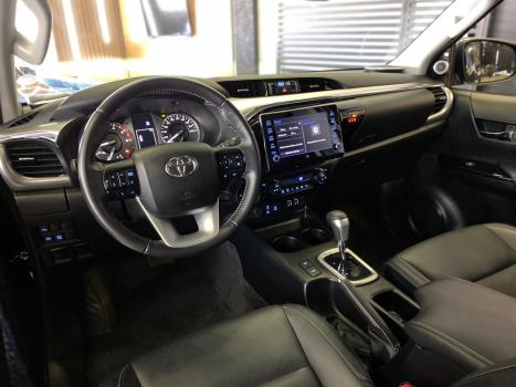 TOYOTA Hilux Caminhonete 2.8 16V 4P SRX DIESEL CABINE DUPLA, Foto 19