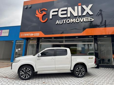 TOYOTA Hilux Caminhonete 2.7 16V 4P SRV FLEX 4X4  CABINE DUPLA AUTOMTICO, Foto 13
