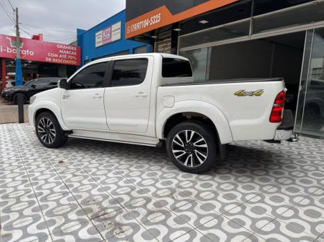 TOYOTA Hilux Caminhonete 2.7 16V 4P SRV FLEX 4X4  CABINE DUPLA AUTOMTICO, Foto 16
