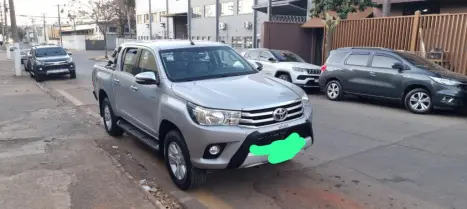 TOYOTA Hilux Caminhonete 2.8 16V SRV 4X4 DIESEL CABINE DUPLA AUTOMTICO, Foto 2