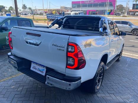TOYOTA Hilux Caminhonete 2.8 16V 4P SRX DIESEL CABINE DUPLA, Foto 5