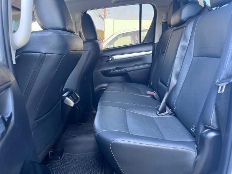TOYOTA Hilux Caminhonete 2.8 16V 4P SRX DIESEL CABINE DUPLA, Foto 9