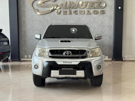 TOYOTA Hilux Caminhonete 3.0 4P SRV DIESEL CABINE DUPLA, Foto 1