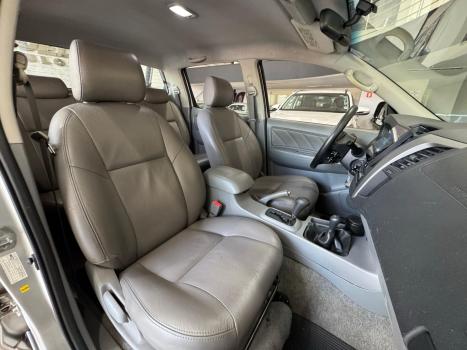 TOYOTA Hilux Caminhonete 3.0 4P SRV DIESEL CABINE DUPLA, Foto 11