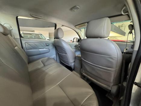 TOYOTA Hilux Caminhonete 3.0 4P SRV DIESEL CABINE DUPLA, Foto 13