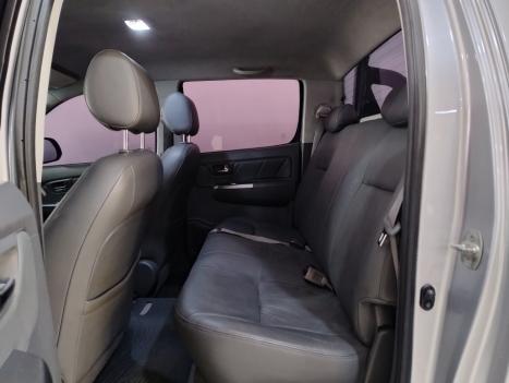 TOYOTA Hilux Caminhonete 2.7 16V 4P SRV FLEX CABINE DUPLA AUTOMTICO, Foto 14