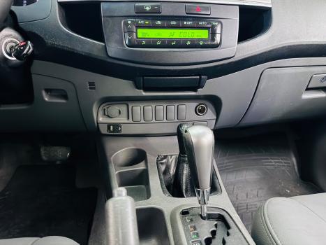 TOYOTA Hilux Caminhonete 3.0 16V 4P 4X4 SRV TURBO DIESEL CABINE DUPLA AUTOMTICO, Foto 8