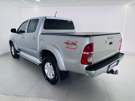 TOYOTA Hilux Caminhonete 3.0 16V 4P 4X4 SRV TURBO DIESEL CABINE DUPLA AUTOMTICO, Foto 11