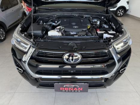 TOYOTA Hilux Caminhonete 2.8 16V SRX 4X4 TURBO DIESEL CABINE DUPLA AUTOMTICO, Foto 5