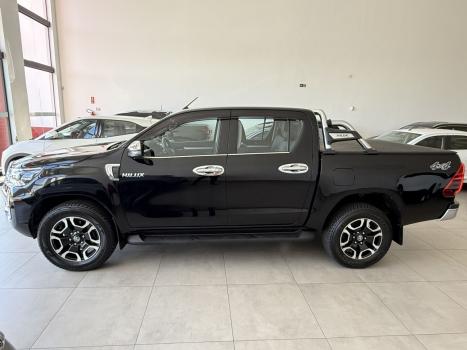 TOYOTA Hilux Caminhonete 2.8 16V SRX 4X4 TURBO DIESEL CABINE DUPLA AUTOMTICO, Foto 15