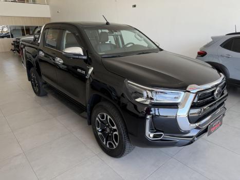 TOYOTA Hilux Caminhonete 2.8 16V SRX 4X4 TURBO DIESEL CABINE DUPLA AUTOMTICO, Foto 9