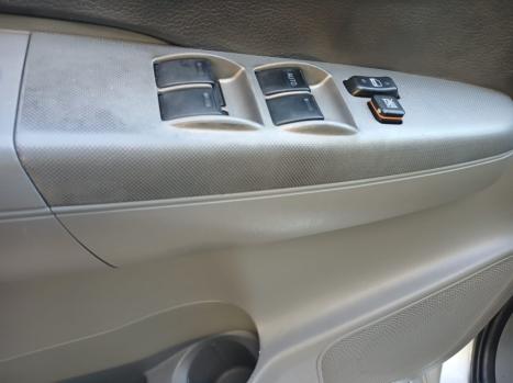 TOYOTA Hilux Caminhonete 3.0 4P SRV DIESEL CABINE DUPLA, Foto 19