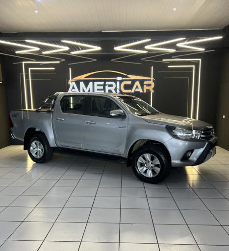 TOYOTA Hilux Caminhonete 2.8 16V SRV 4X4 DIESEL CABINE DUPLA AUTOMTICO, Foto 1