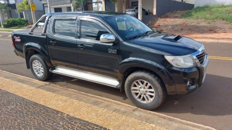TOYOTA Hilux Caminhonete 3.0 4P 4X4 SRV TURBO DIESEL TOP CABINE DUPLA AUTOMTICO, Foto 3