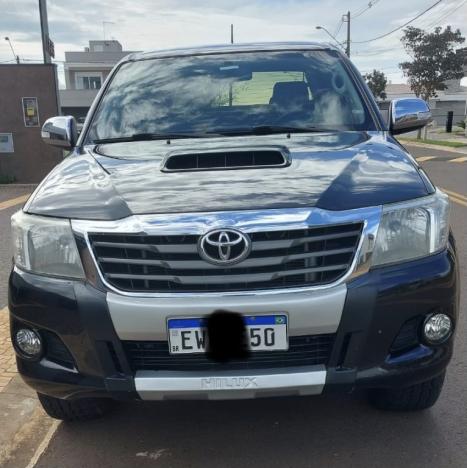 TOYOTA Hilux Caminhonete 3.0 4P 4X4 SRV TURBO DIESEL TOP CABINE DUPLA AUTOMTICO, Foto 11