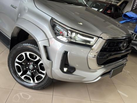 TOYOTA Hilux Caminhonete 2.8 16V SRX PLUS 4X4 TURBO DIESEL CABINE DUPLA AUTOMTICO, Foto 7