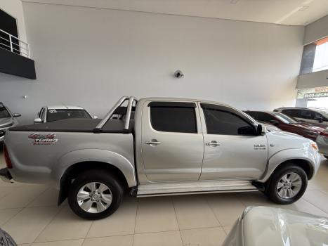 TOYOTA Hilux Caminhonete 3.0 4P 4X4 SRV TURBO DIESEL CABINE DUPLA, Foto 4