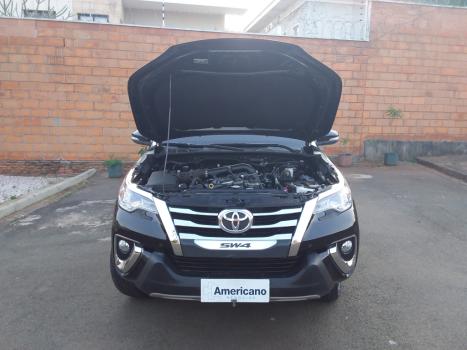 TOYOTA Hilux SW4 2.7 16V 4P FLEX SR 7 LUGARES AUTOMTICO, Foto 17