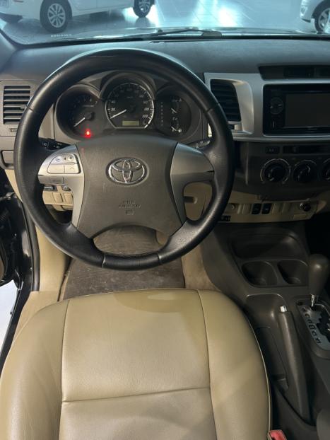 TOYOTA Hilux SW4 2.7 16V 4P SR FLEX, Foto 7