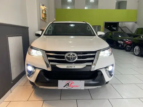 TOYOTA Hilux SW4 2.7 16V 4P FLEX SR 7 LUGARES AUTOMTICO, Foto 9