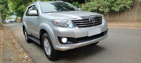 TOYOTA Hilux SW4 2.7 16V 4P SR FLEX AUTOMTICO, Foto 2