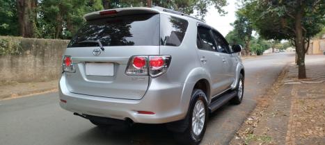 TOYOTA Hilux SW4 2.7 16V 4P SR FLEX AUTOMTICO, Foto 4