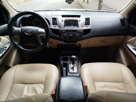 TOYOTA Hilux SW4 2.7 16V 4P SR FLEX AUTOMTICO, Foto 12