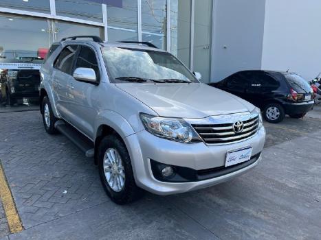 TOYOTA Hilux SW4 2.7 16V 4P SR AUTOMTICO, Foto 3