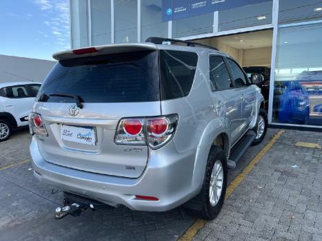 TOYOTA Hilux SW4 2.7 16V 4P SR AUTOMTICO, Foto 5