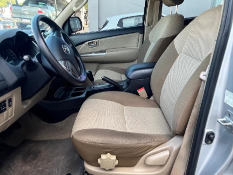 TOYOTA Hilux SW4 2.7 16V 4P SR AUTOMTICO, Foto 12