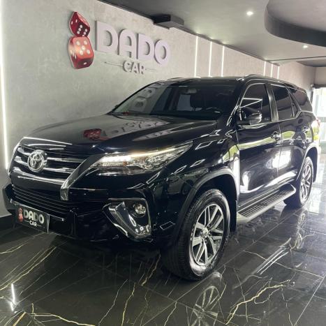 TOYOTA Hilux SW4 2.8 16V 4P SRX 4X4 7 LUGARES TURBO DIESEL AUTOMTICO, Foto 20