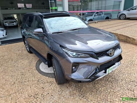 TOYOTA Hilux SW4 2.8 16V 4P SRX 4X4 7 LUGARES TURBO DIESEL AUTOMTICO, Foto 14