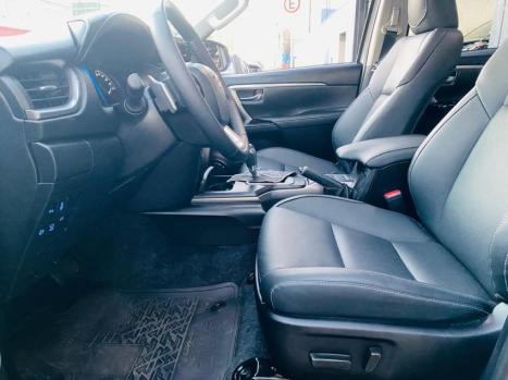 TOYOTA Hilux SW4 2.8 16V 4P SRX PLATINUM 4X4 7 LUGARES TURBO DIESEL AUTOMTICO, Foto 15
