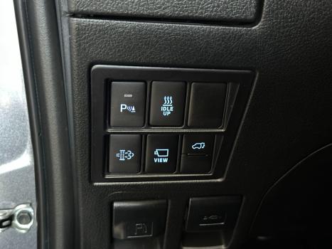 TOYOTA Hilux SW4 2.8 16V 4P SRX 4X4 7 LUGARES TURBO DIESEL AUTOMTICO, Foto 20