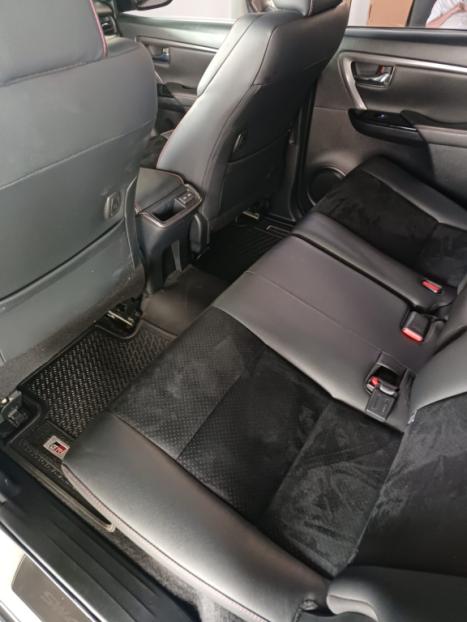 TOYOTA Hilux SW4 2.8 16V 4P SRX 4X4 7 LUGARES TURBO DIESEL AUTOMTICO, Foto 7