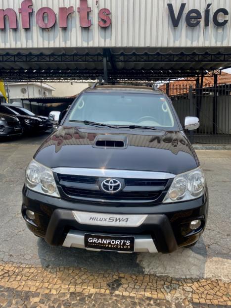 TOYOTA Hilux SW4 3.0 V6 12V 4P SRV 4X4 TURBO DIESEL AUTOMTICO, Foto 2