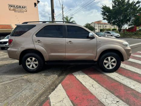 TOYOTA Hilux SW4 3.0 16V 4P SRV 4X4 TURBO DIESEL AUTOMTICO, Foto 5