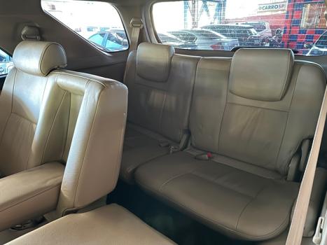 TOYOTA Hilux SW4 3.0 16V 4P SRV 4X4 7 LUGARES TURBO DIESEL AUTOMTICO, Foto 9