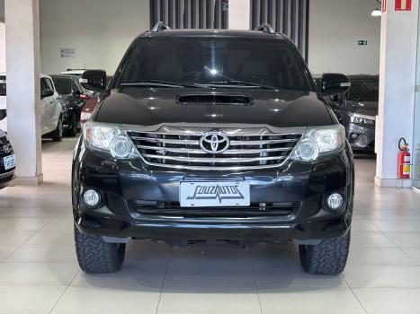 TOYOTA Hilux SW4 3.0 16V 4P SRV 4X4 TURBO DIESEL AUTOMTICO, Foto 1