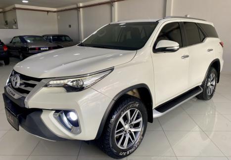 TOYOTA Hilux SW4 4.0 V6 24V 4P AUTOMTICO, Foto 1