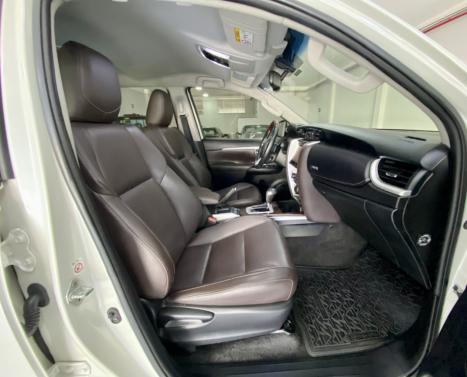 TOYOTA Hilux SW4 4.0 V6 24V 4P AUTOMTICO, Foto 6