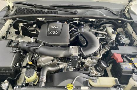 TOYOTA Hilux SW4 4.0 V6 24V 4P AUTOMTICO, Foto 13