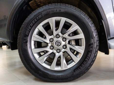 TOYOTA Hilux SW4 , Foto 8