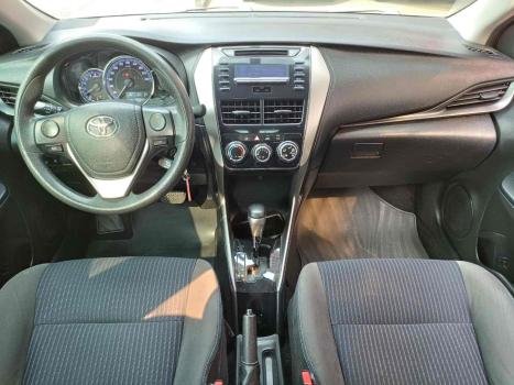 TOYOTA Yaris Hatch 1.5 16V 4P FLEX XL MULTIDRIVE AUTOMTICO CVT, Foto 8