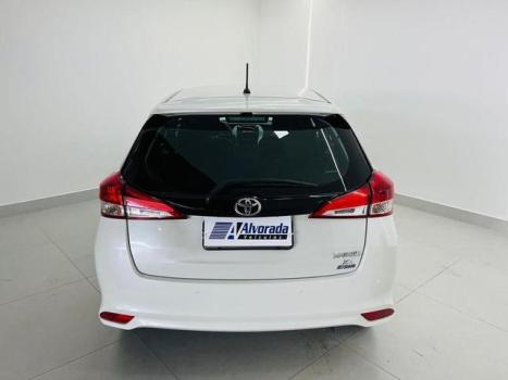 TOYOTA Yaris Hatch 1.3 16V 4P FLEX XL MULTIDRIVE AUTOMTICO CVT, Foto 14