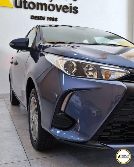TOYOTA Yaris Hatch 1.5 16V 4P FLEX XS MULTIDRIVE AUTOMTICO CVT, Foto 4