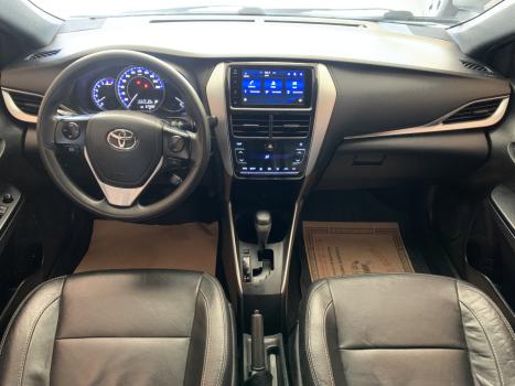 TOYOTA Yaris Hatch 1.5 16V 4P FLEX XL PLUS CONNECT MULTIDRIVE AUTOMTICO CVT, Foto 13
