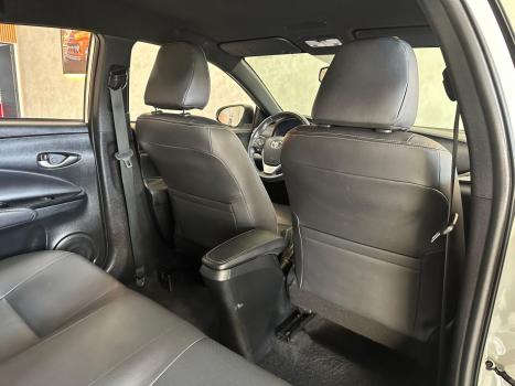 TOYOTA Yaris Hatch 1.5 16V 4P FLEX XS MULTIDRIVE AUTOMTICO CVT, Foto 12