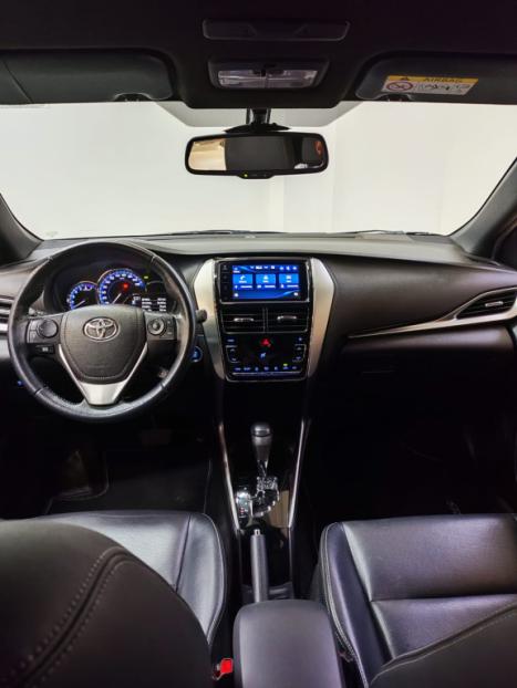 TOYOTA Yaris Hatch 1.5 16V 4P FLEX XS MULTIDRIVE AUTOMTICO CVT, Foto 8