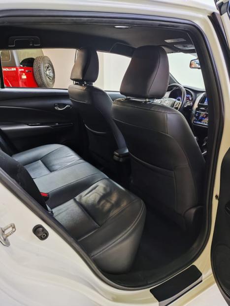 TOYOTA Yaris Hatch 1.5 16V 4P FLEX XS MULTIDRIVE AUTOMTICO CVT, Foto 9